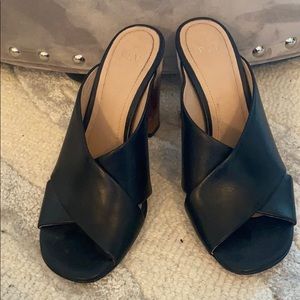 Lightly worn fun heel leather open toe shoes